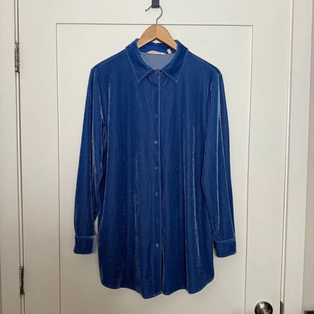 Soft Surroundings Boyfriend Shirt Womens Sz M Blue Velvet Long Sleeve Button Up